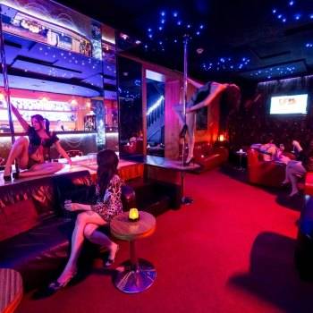 Aaa Exclusive Club (Prague, Czechia)