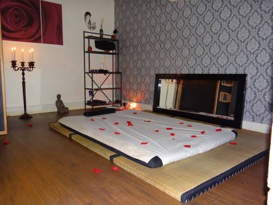 All Of Zen Institut (Paris, France)