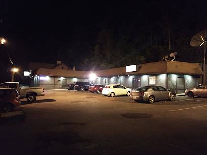 Bare Den (Covington, United States)