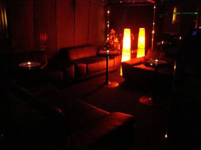 Blue Moon Table Dance Bar (Innsbruck, Austria)