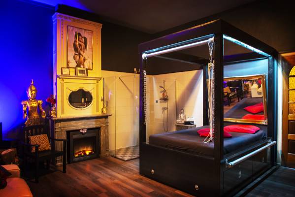 Casa Cherda (The Hague, Netherlands)