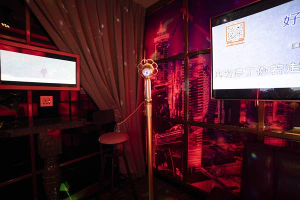 Cash Studio Family Karaoke (Singapore, Singapore)