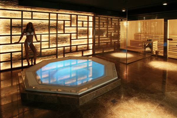 Club Swiss (Zurich, Switzerland)