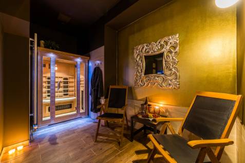 Erotické Masáže Matahari Salon (Prague, Czechia)