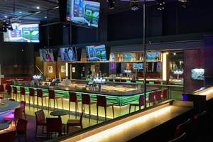 Fringe Gentlemen's Lounge & Grill