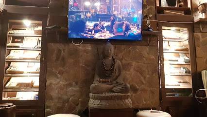 Grande Smokers Lounge (Philipsburg, Sint Maarten)