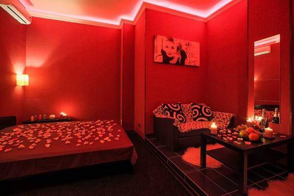 Honey Salon (Kyiv, Ukraine)