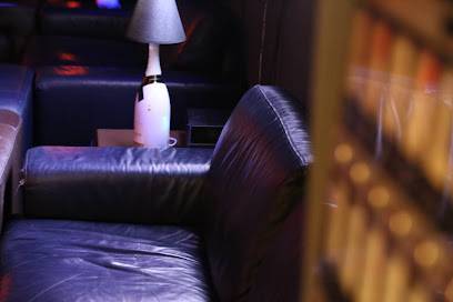 Impossivel Gentlemen's Club (Lisbon, Portugal)