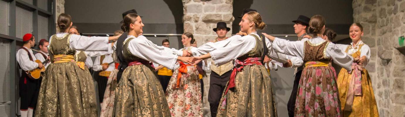 Klub Kontesa - Klub Kazališta Komedija (Zagreb, Croatia)