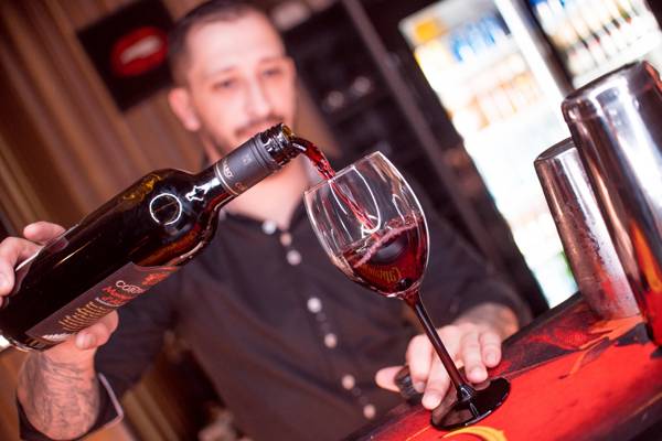 La Madame, Klub Jen Pro Ženy (Prague, Czechia)