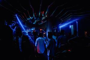 Le Regina Dubai Super Club