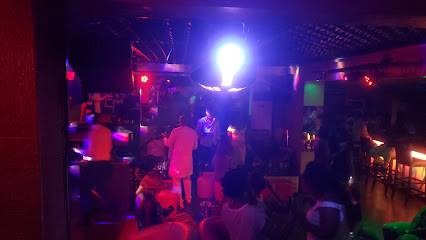 Le Seven (Cotonou, Benin)