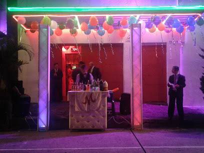 Madonas (Guatemala City, Guatemala)