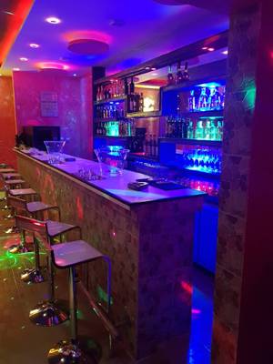 Magic Bar 4 Etoiles (Abidjan, Ivory Coast)