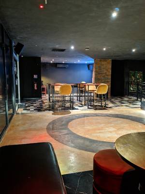 Midnyte Club (Douala, Cameroon)