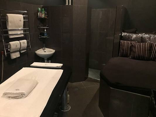 Nirvana Sydney Erotic Massage (Sydney, Australia)