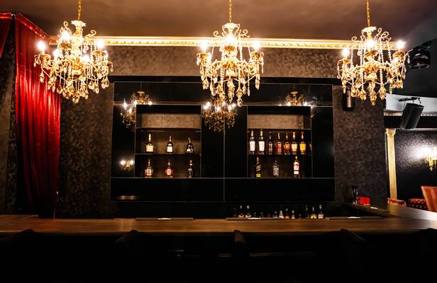 Papillon (Almaty, Kazakhstan)