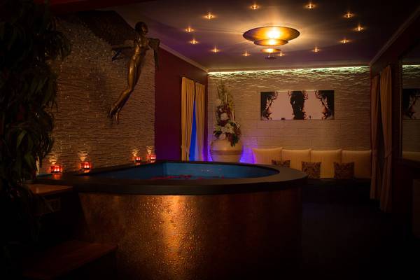 Paradiso (Prague, Czechia)