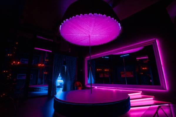 Rai Gentlemen's Club (Chișinău, Moldova)
