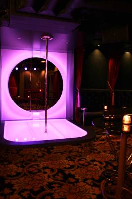 Red Lips Nachtclub, Bar Und Cabaret In Zürich (Zurich, Switzerland)