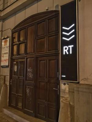 Relax Táboritská - Milenecký Azyl, Hodinový Hotel (Prague, Czechia)