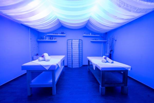 Sauna Club (Prague, Czechia)