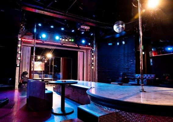 Show Club Nest (Tokyo, Japan)