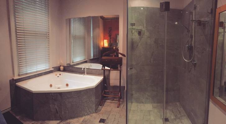 Sirs (Sydney, Australia)