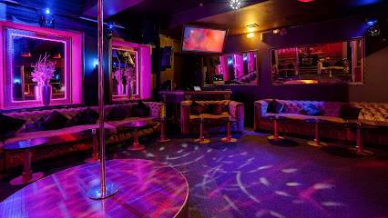 Striptiz-klub Macho Na Metro Kitay-gorod (Moscow, Russia)