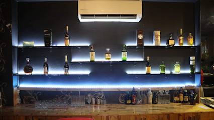 Stylish Bar Alice (Hanoi, Vietnam)