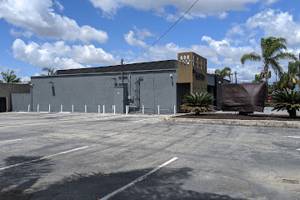 The Holiday Gentlemens Club