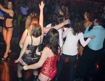 The Nuden (Ottawa, Canada)